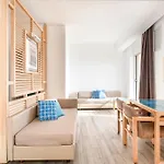 & Village Baia Di Conte 酒店 阿尔盖罗