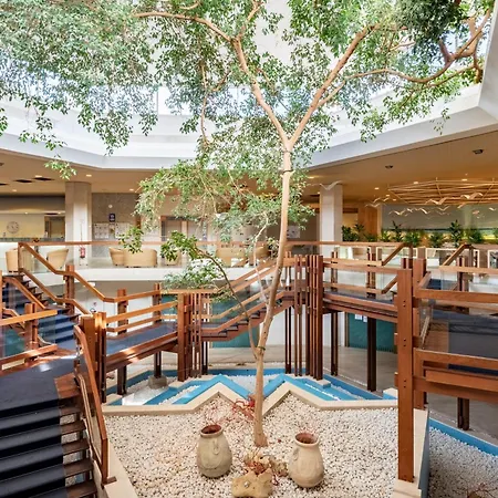 Hotel & Village Baia Di Conte