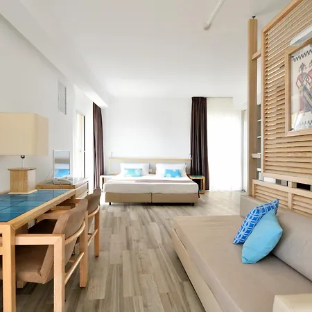 & Village Baia Di Conte 4*