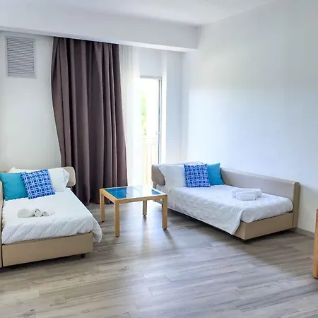 & Village Baia Di Conte Otel