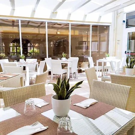 & Village Baia Di Conte 4* Alghero