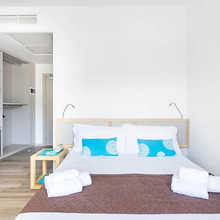 & Village Baia Di Conte 4* 阿尔盖罗