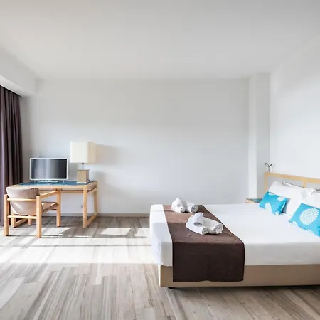 & Village Baia Di Conte 4* 阿尔盖罗